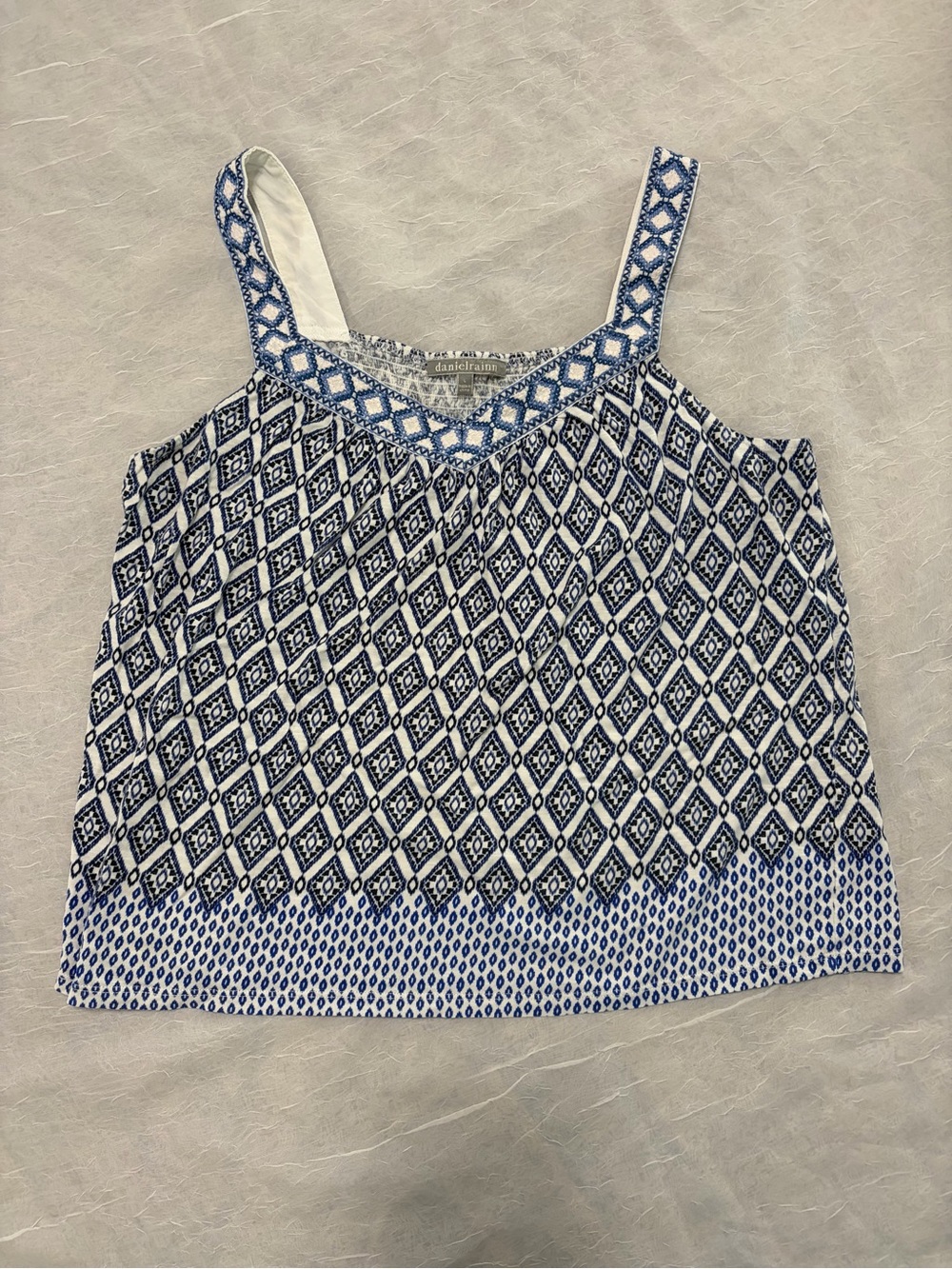 Daniel Rainn Blue and White Diamond-Print Camisole
